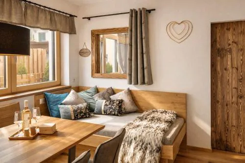 VERONIKAS Relax & Family Suite - AlpenLuxus Collection