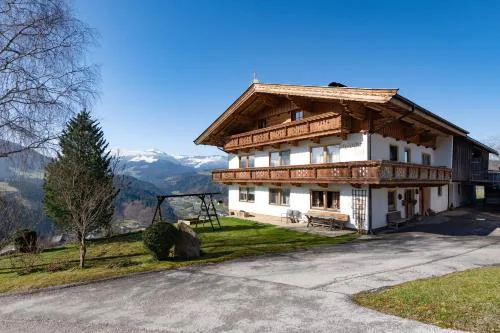 Gugg Hof - Familie Hölzl