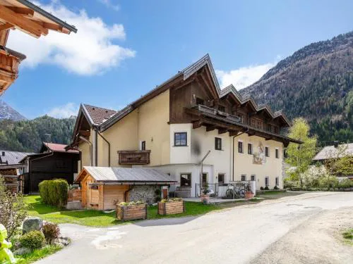 Schweizerhof Arnika