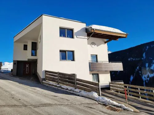 Apartment Alpenliebe-1 by Interhome