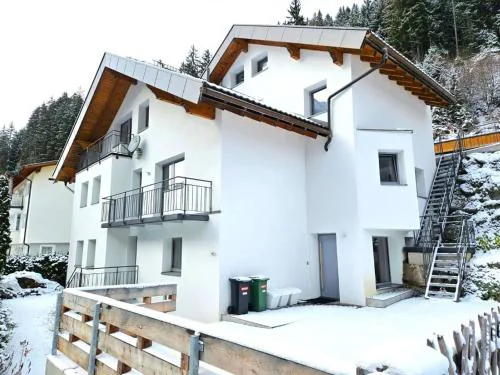 Apartment Sonnenseite by Interhome