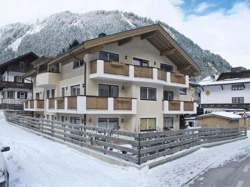 Apartment Rosa-1 by Interhome