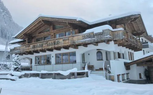 Appartements "Da Zillertaler und die Geigerin"