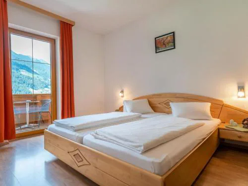 Apartment in Neustift near Ski Lift
