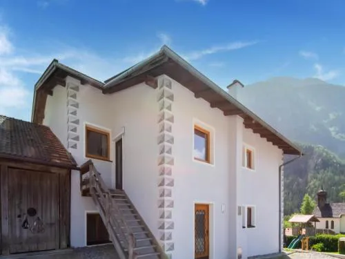 Chalet in Ötz near Hochötz Ski Lift