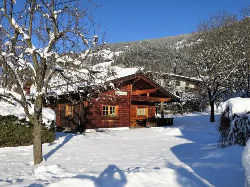 Chalet Heisenhaushütte by Interhome