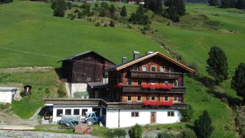 Haus Oschtna