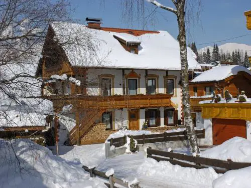 Apartment in Seefeld near Ski Lift