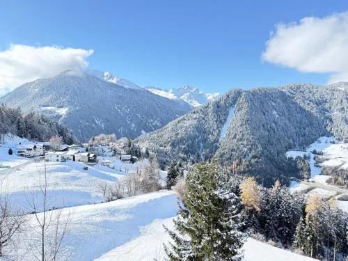 Apartment Juen - Ruhige Ferienwohnung mit Bergblick in Tobadill