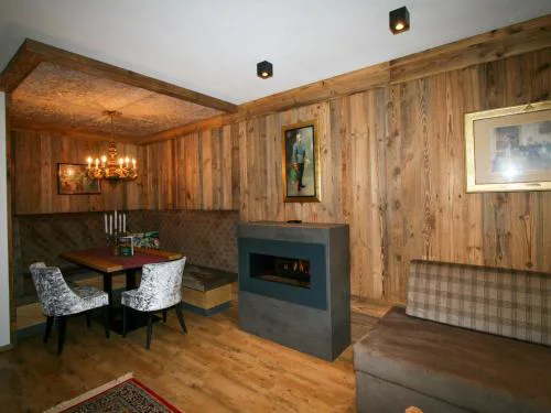 Apartment Erzherzog's Apts-Zillertal Kaiser Lodge by Interhome