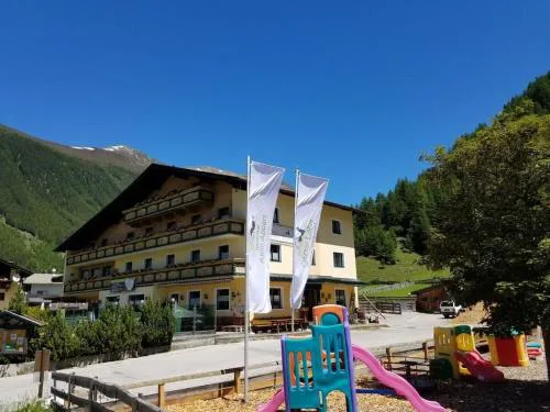 Forest hyacinth riding stable Alpin Appart