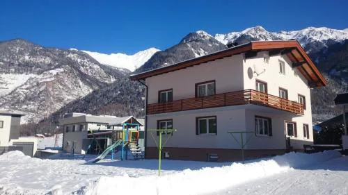 Haus Attos