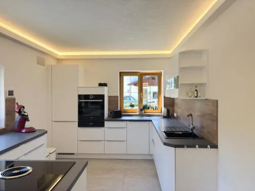Apartment Panoramablick by Interhome