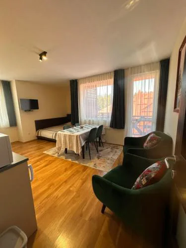 Private large apartment in Iglika 2 for 4 people