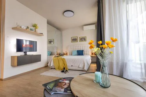 Azur Alegria Luxury Studio with Pool Access