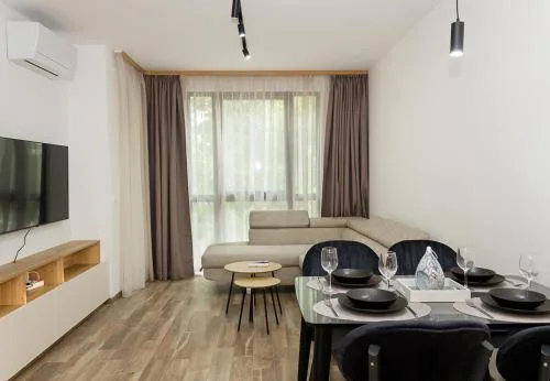 Flat In Azur Premium in St Constantine and Helena by Flat Mаnаger