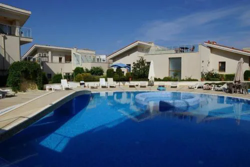Sun Village Villa 6