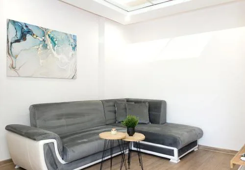 Bright 2-Bedroom Apartment Near Varna City Center by Flat Mаnаger