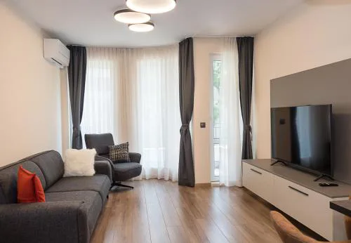 Exclusive Central Varna Apartment - 2 Beds and Parking by Flat Mаnаger