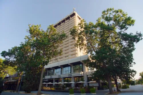 Hotel Cherno More