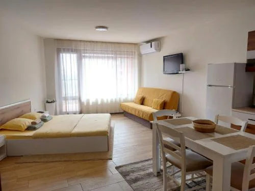 Krimski Apartment - Free Private Parking