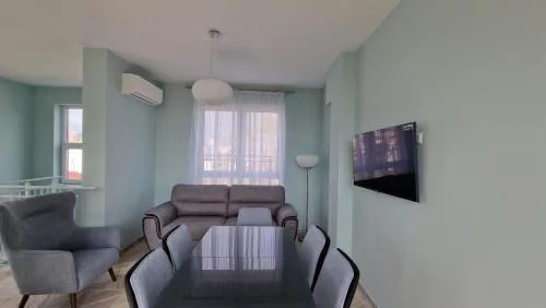 Panoramic Penthouse Apartment