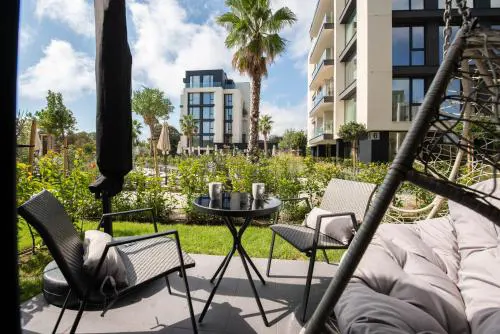 Pool view Apartment Azur Deluxe Resort & Spa