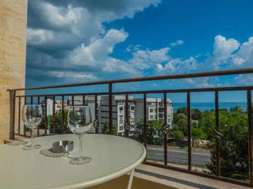 Private Apartment in Cypress Complex 15