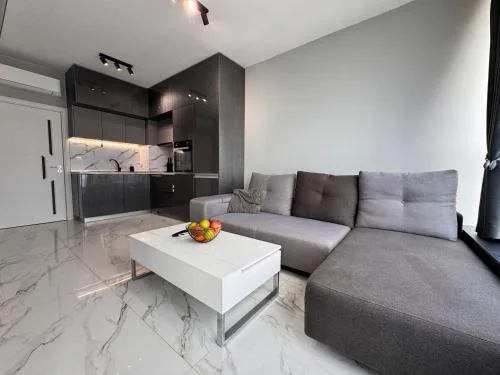 Seaview Apartment in Complex Metalex Garden