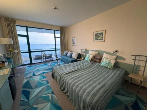 Seaview Studio - 10 meters to the beach