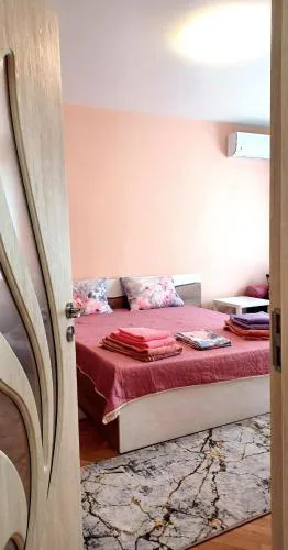Serene Sky Apartment