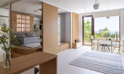 Smartly Designed Flat with Balcony & Parking by Flat Mаnаger