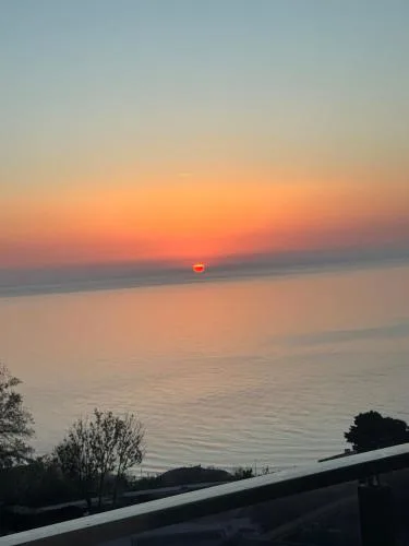 Sunrise l 1BD Sea View l Pool l Free Parking