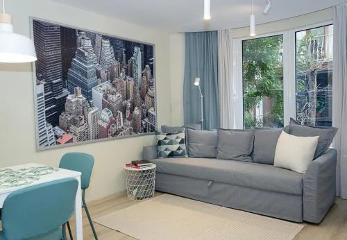 The Blue Apartment - 1BD with a Cozy Balcony by Flat Mаnager