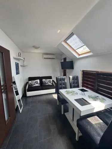 Urban Bay Studio