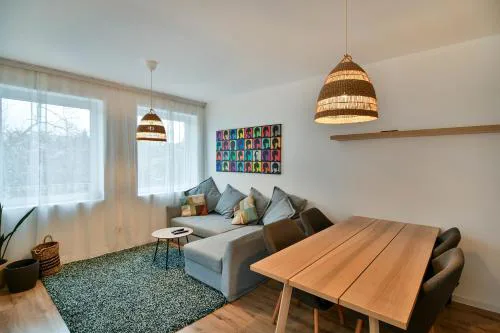 Urban city flat 4 guests with AC