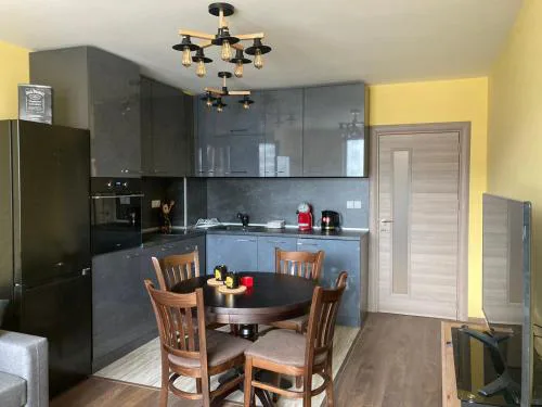 Victor's Suite , with private parking
