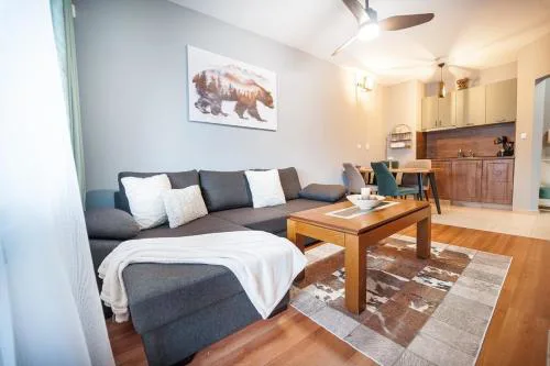 400m from Ski Belvedere Apartment - Free Parking - SPA