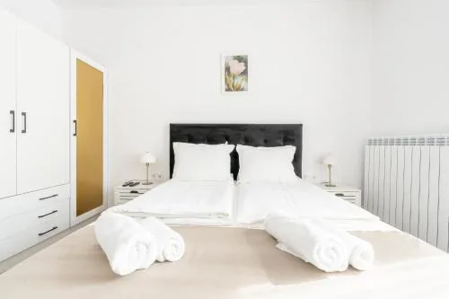 Apart house EMA 2