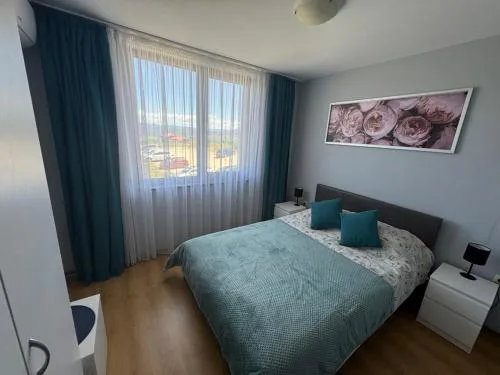 Apartment 2-6 Royal Park