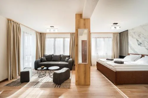Best Central LUX Studio