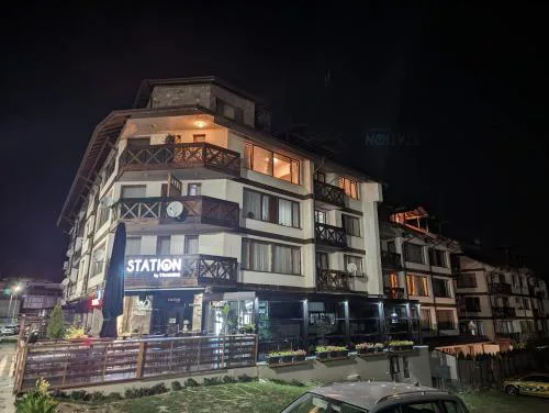 Casual Apartment near Gondola & City Center - Neon