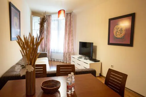 Cozy and warm apartment with a separate bedroom