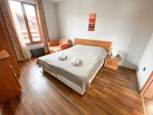 Evergreen Private Apartment 303