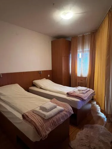 Lucky Star Bansko Next to the Ski Lift with FREE Parking