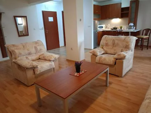 Mountain Paradise 1 - 2 Bedroom - Large apartment