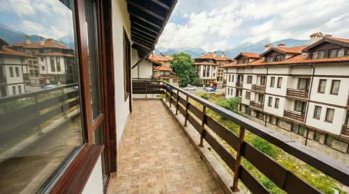 Mountain Paradise 2 - Cosy Mountain View Apartment - 200mbps Wifi