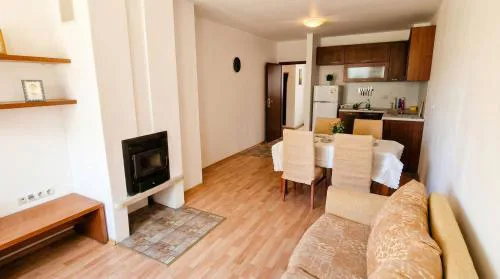 Penthouse Duplex Large 2 Bedroom MP1