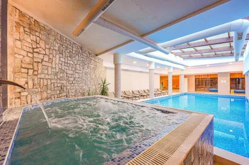 Predela 2 Aparthotel Ski & Spa 200m from slopes