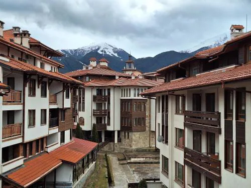 SNOW PEAK TODORKA AND VIHREN APARTAMENT /NEXT TO THE LIFT/ 7 PERSONS/